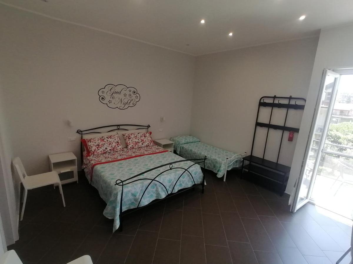B&B Villa Agrume Messina Exteriör bild